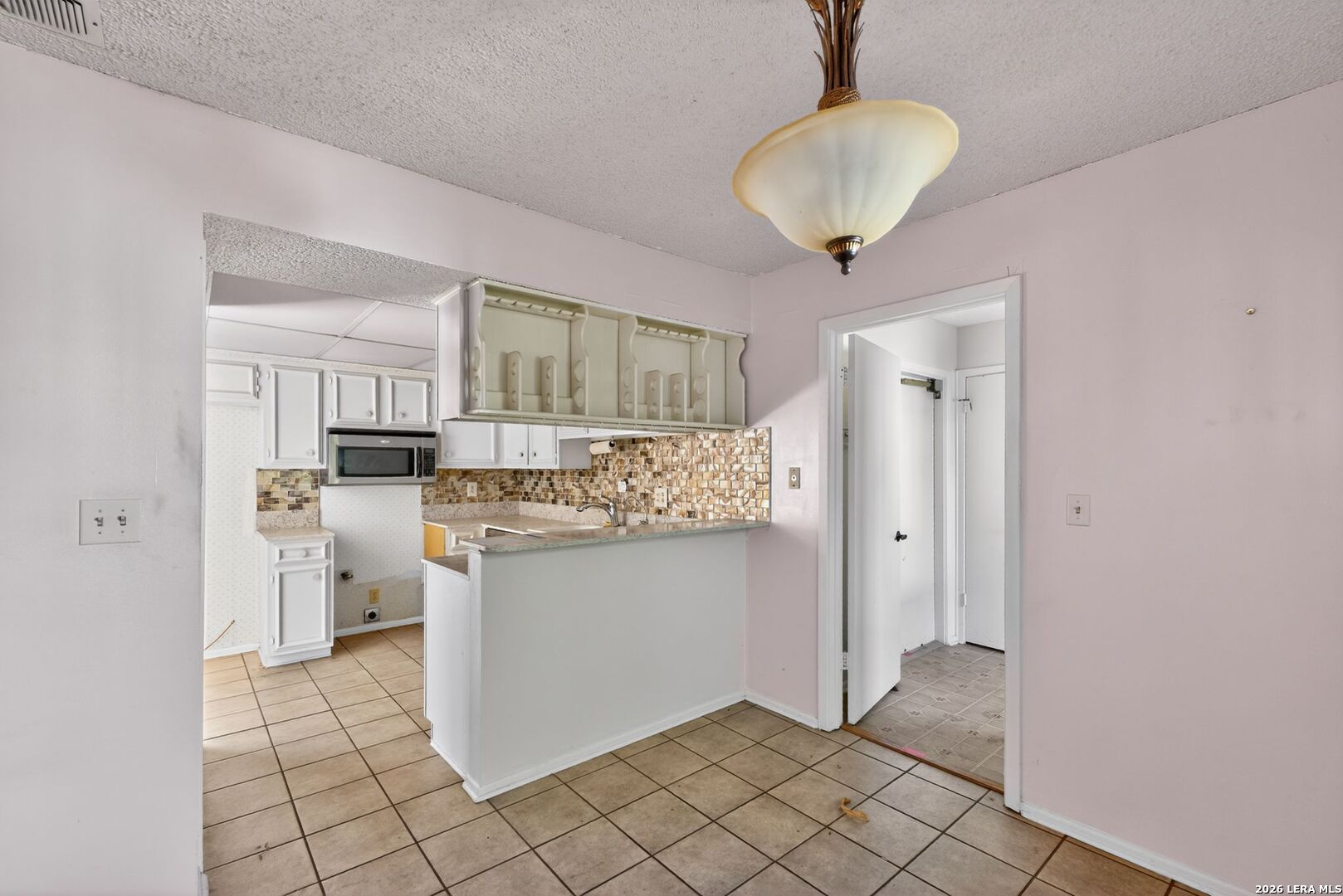 6615 Lake Cliff San Antonio TX 78244