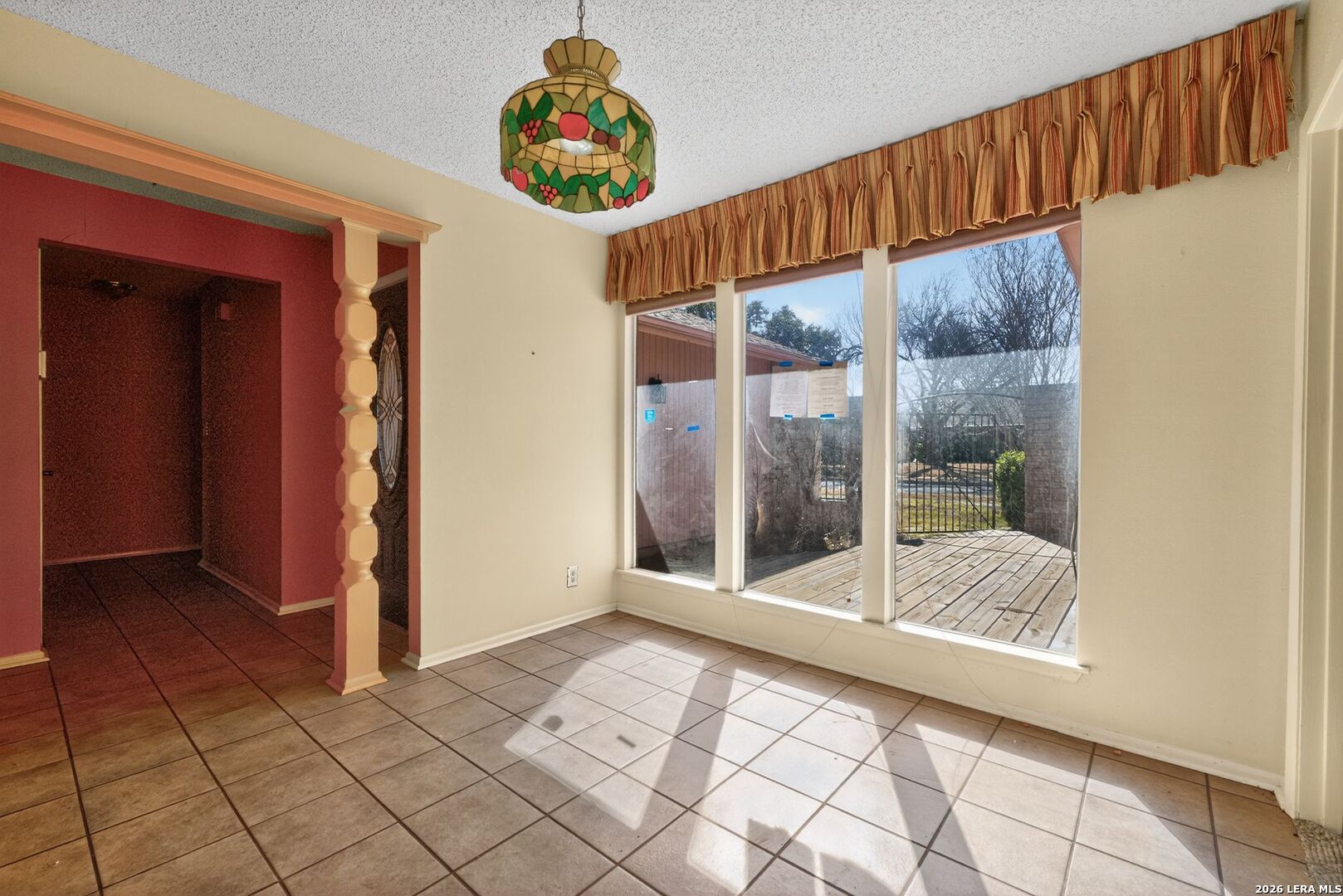 6615 Lake Cliff San Antonio TX 78244