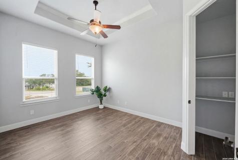 323 Curvatura New Braunfels TX 78132