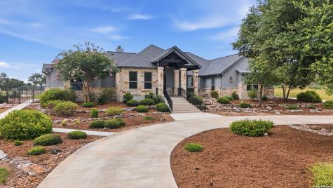 323 Curvatura New Braunfels TX 78132
