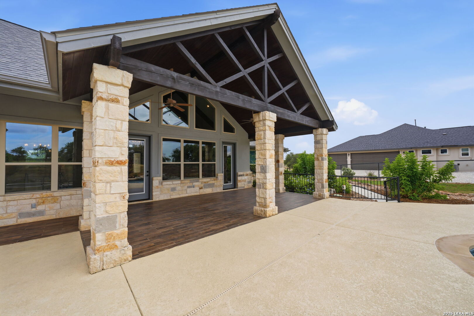 323 Curvatura New Braunfels TX 78132