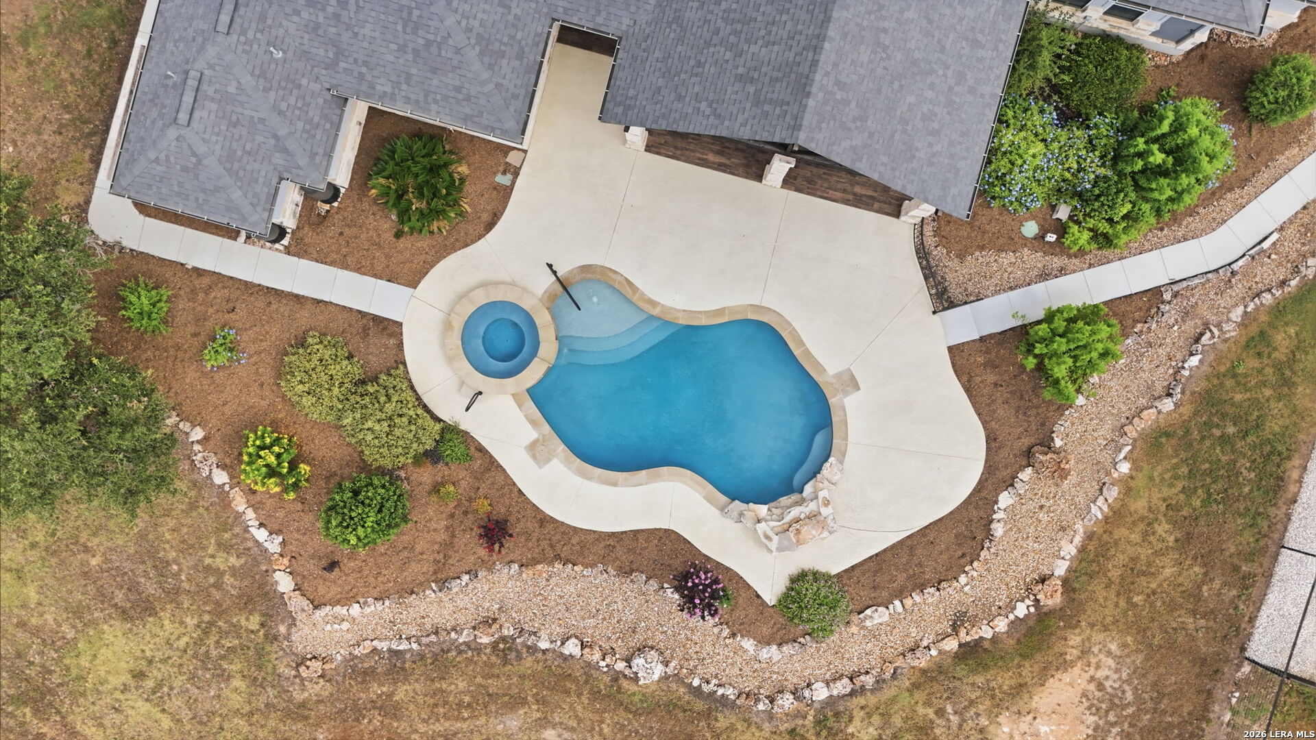 323 Curvatura New Braunfels TX 78132