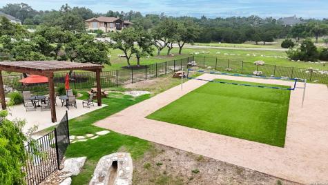 323 Curvatura New Braunfels TX 78132