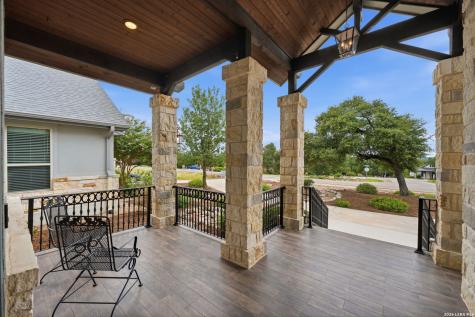 323 Curvatura New Braunfels TX 78132