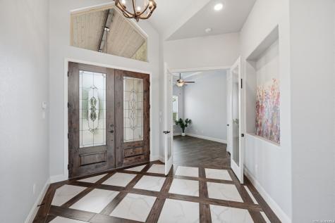 323 Curvatura New Braunfels TX 78132