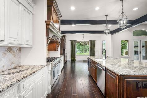 2573 Beaver Lane New Braunfels TX 78132