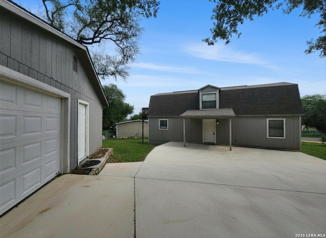 207 Oaklane Street Canyon Lake TX 78133