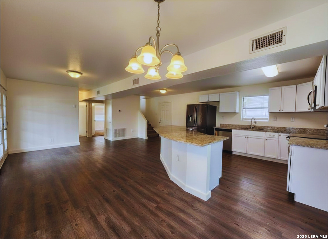 207 Oaklane Street Canyon Lake TX 78133