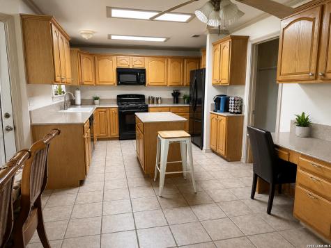 1149 State Highway 21 W Apt A Cedar Creek TX 78612