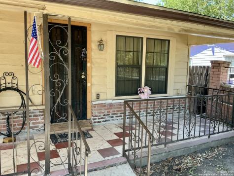 3718 W Martin Street San Antonio TX 78207