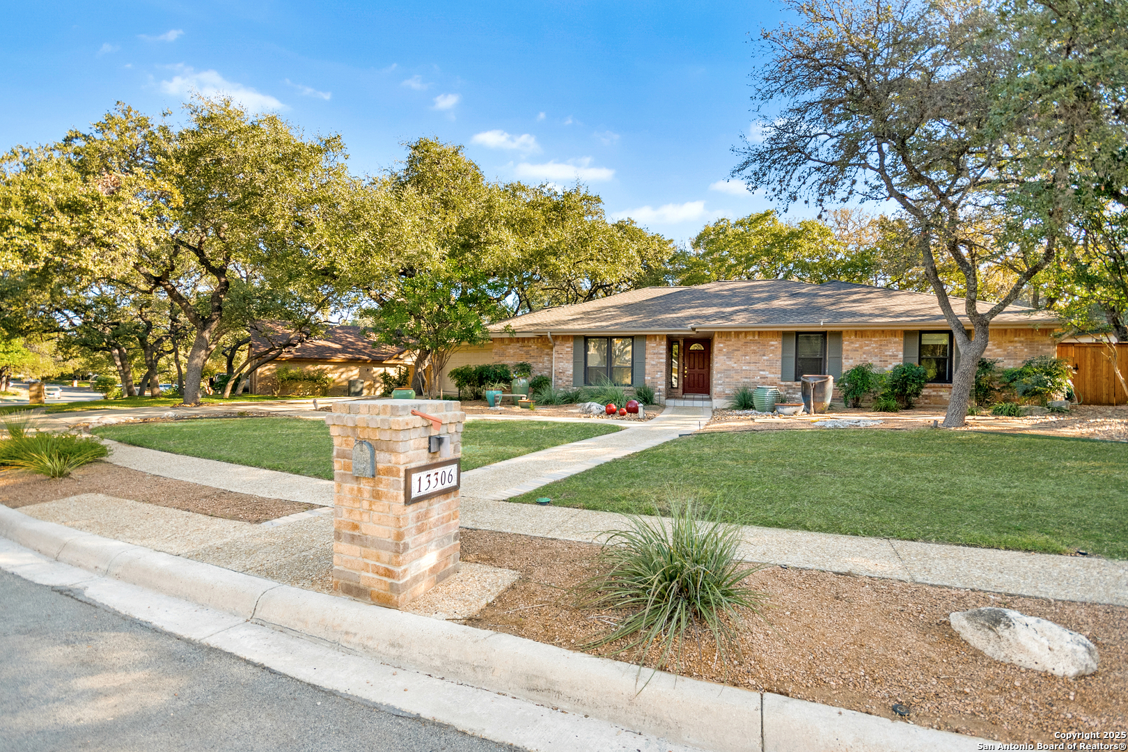 13306 Vista Arroyo San Antonio TX 78216