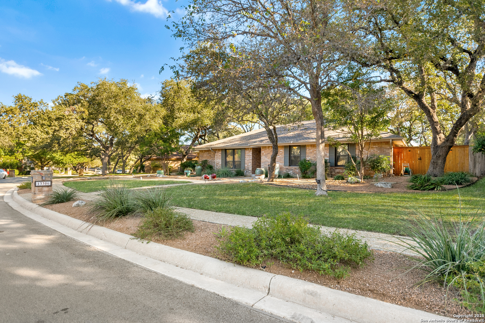 13306 Vista Arroyo San Antonio TX 78216