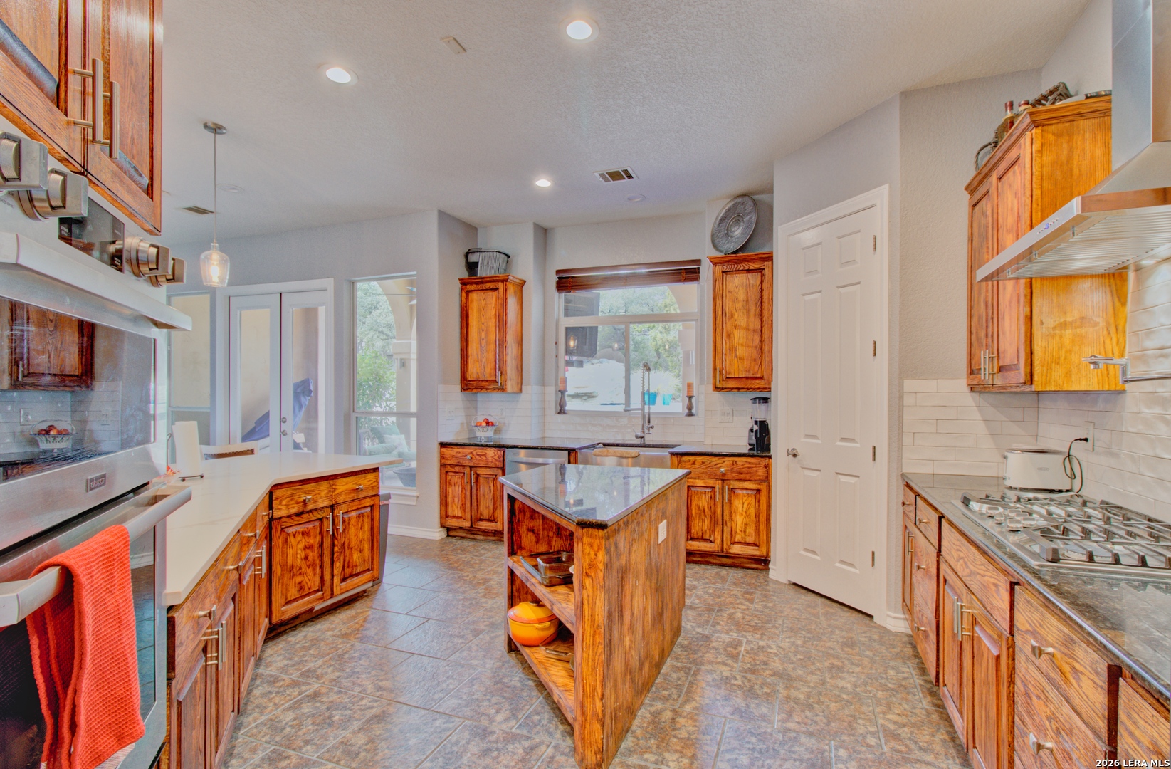 2110 Winding View San Antonio TX 78260