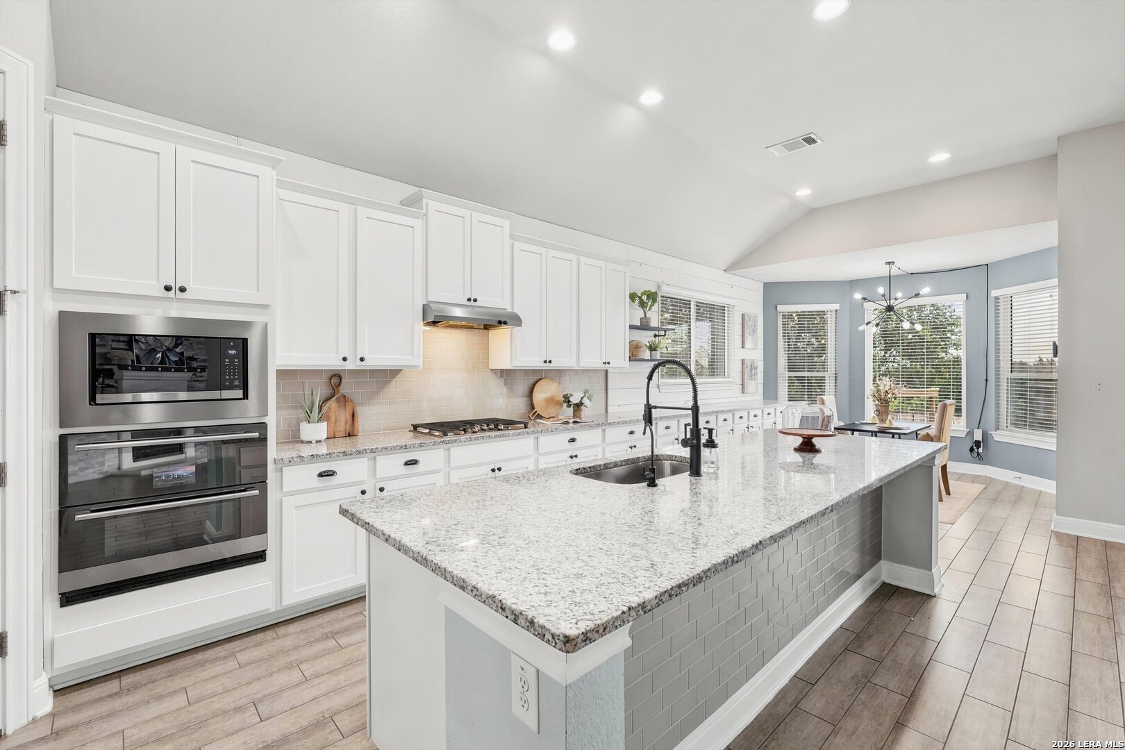 27815 Recanto San Antonio TX 78260