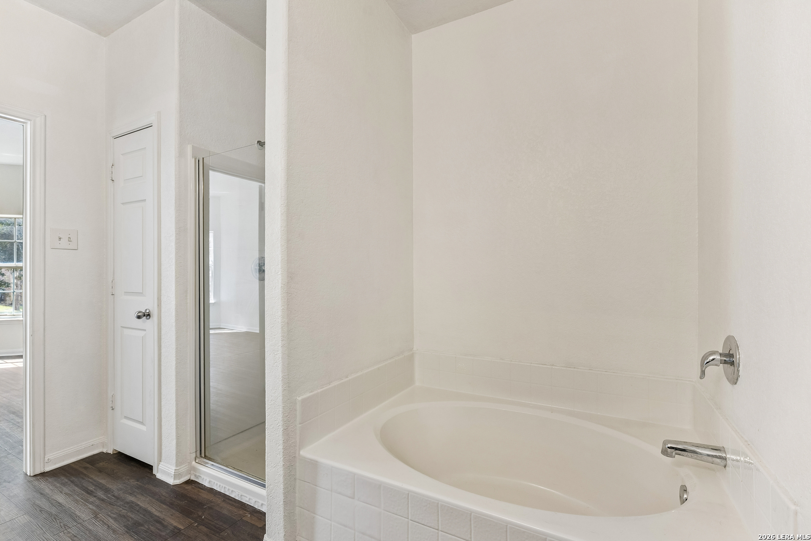 3931 Southern Bluff San Antonio TX 78222
