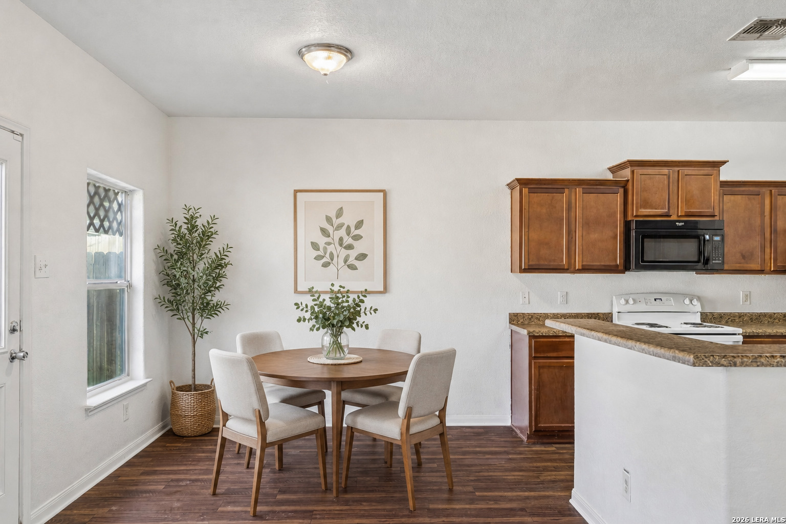 3931 Southern Bluff San Antonio TX 78222