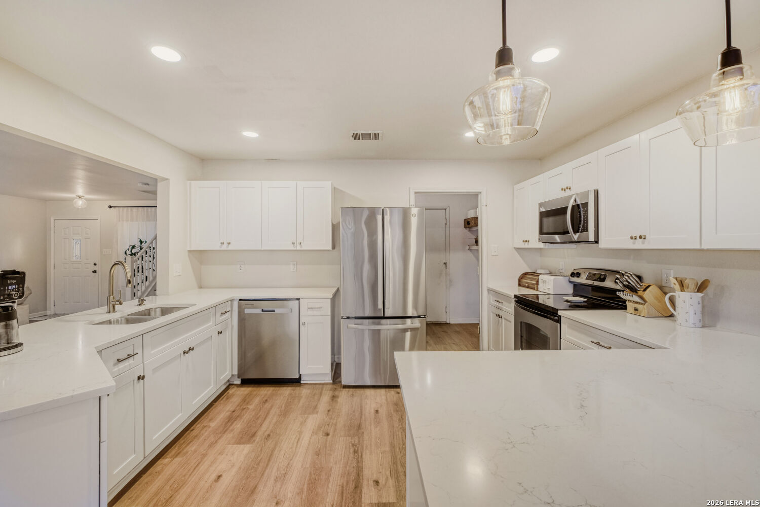 9959 Sunset Place San Antonio TX 78245