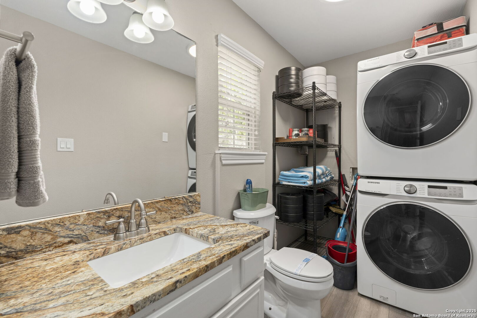 1265 Comanche Path Bandera TX 78003