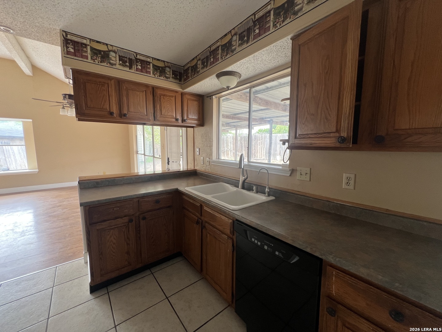 15022 Baycliff San Antonio TX 78233