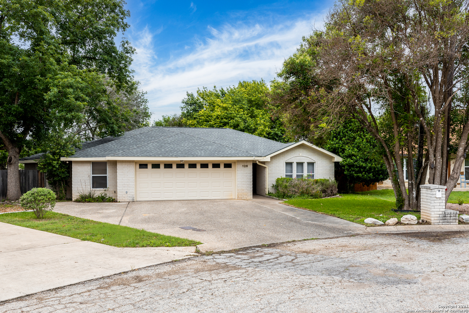 126 Erin Drive Kerrville TX 78028