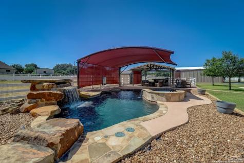 101 Vintage Oaks Drive La Vernia TX 78121