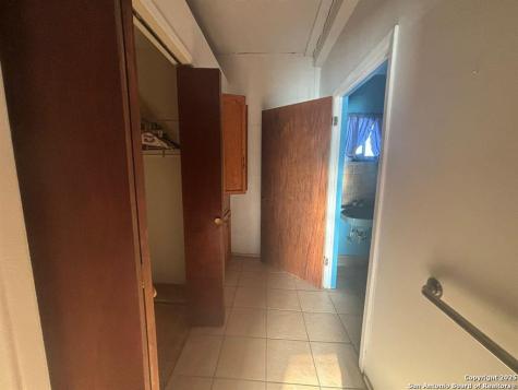 201 Vidaurri Avenue Laredo TX 78040