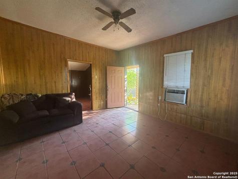 201 Vidaurri Avenue Laredo TX 78040