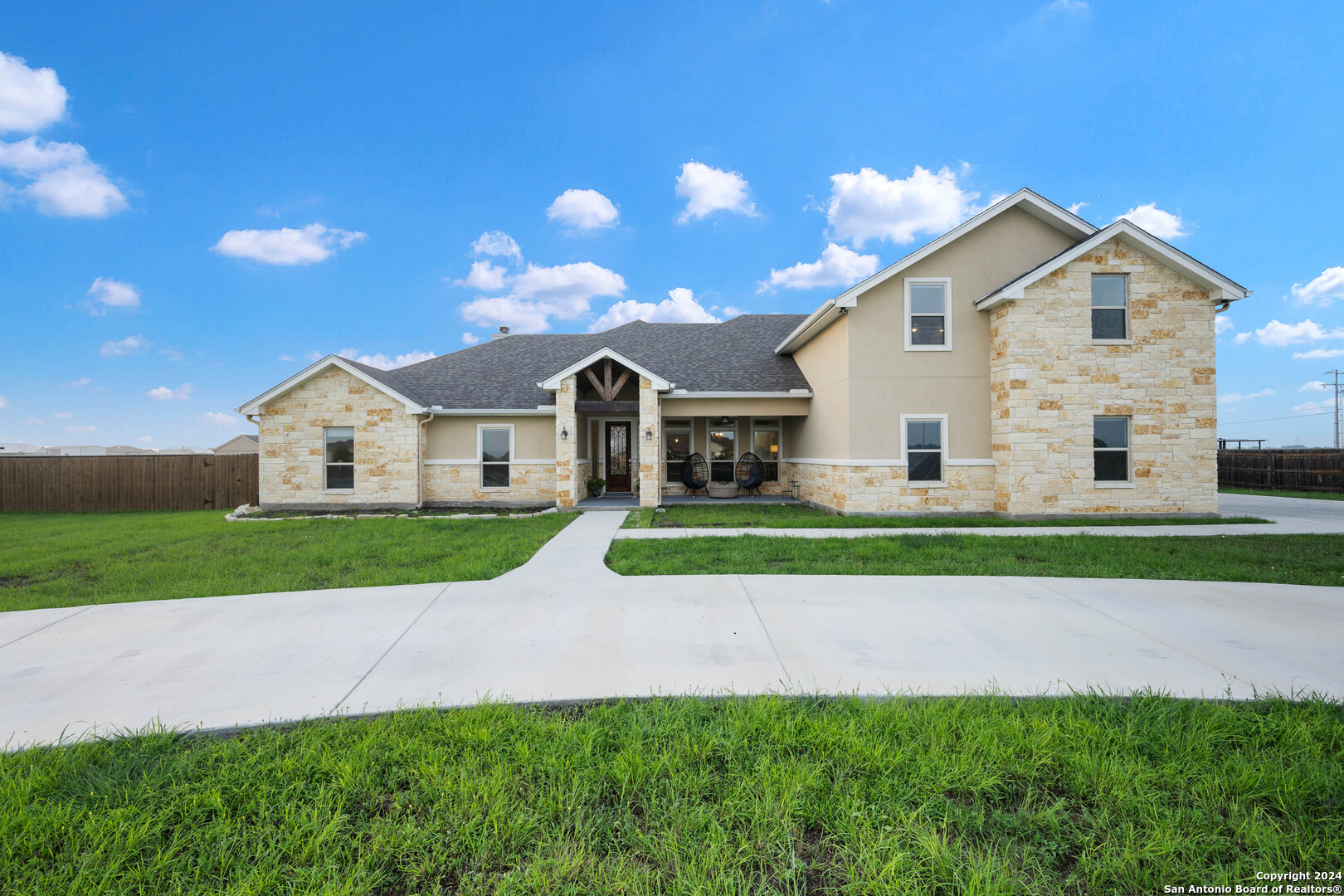 106 Street Clare Woods Marion TX 78124