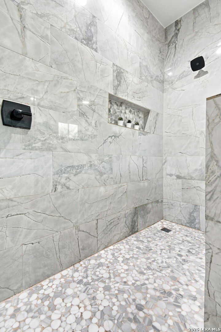 367 Rosebud San Antonio TX 78221