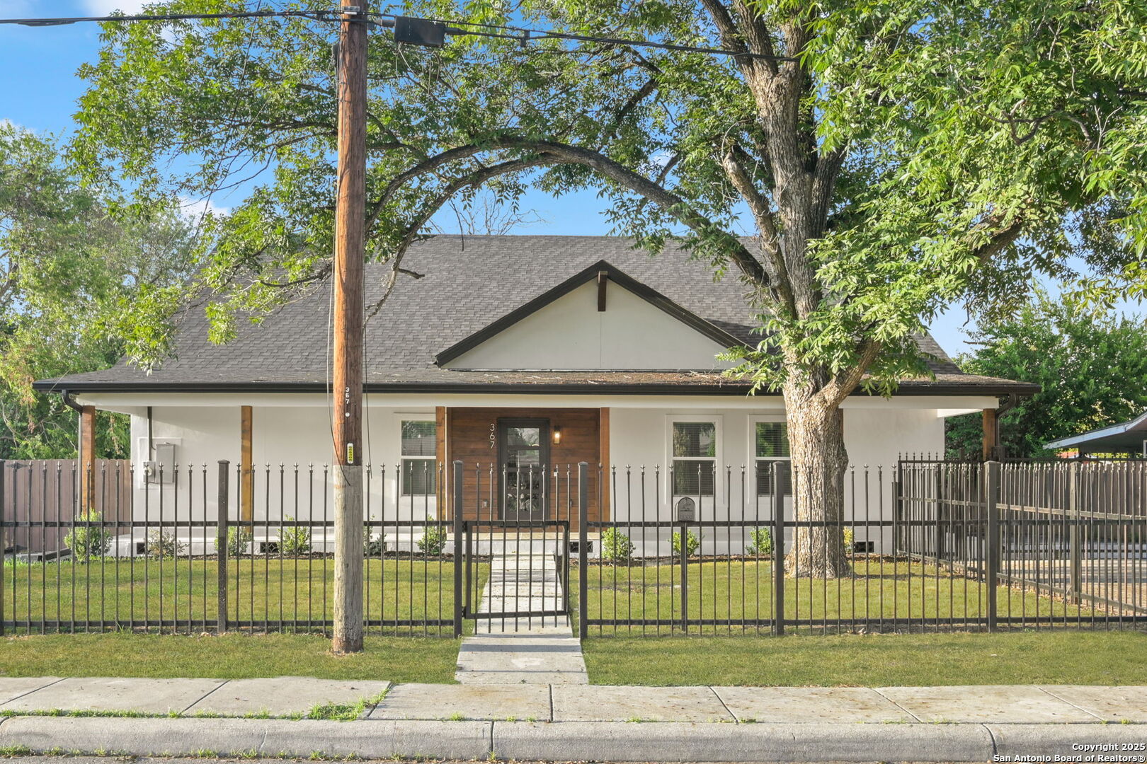 367 Rosebud San Antonio TX 78221