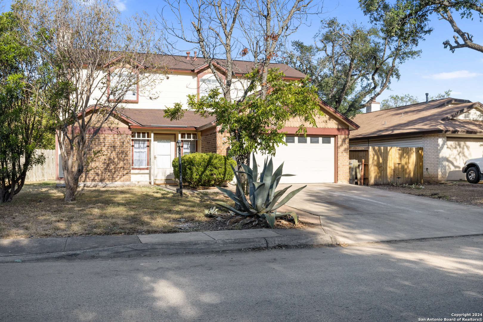 7298 Pine Branch San Antonio TX 78250