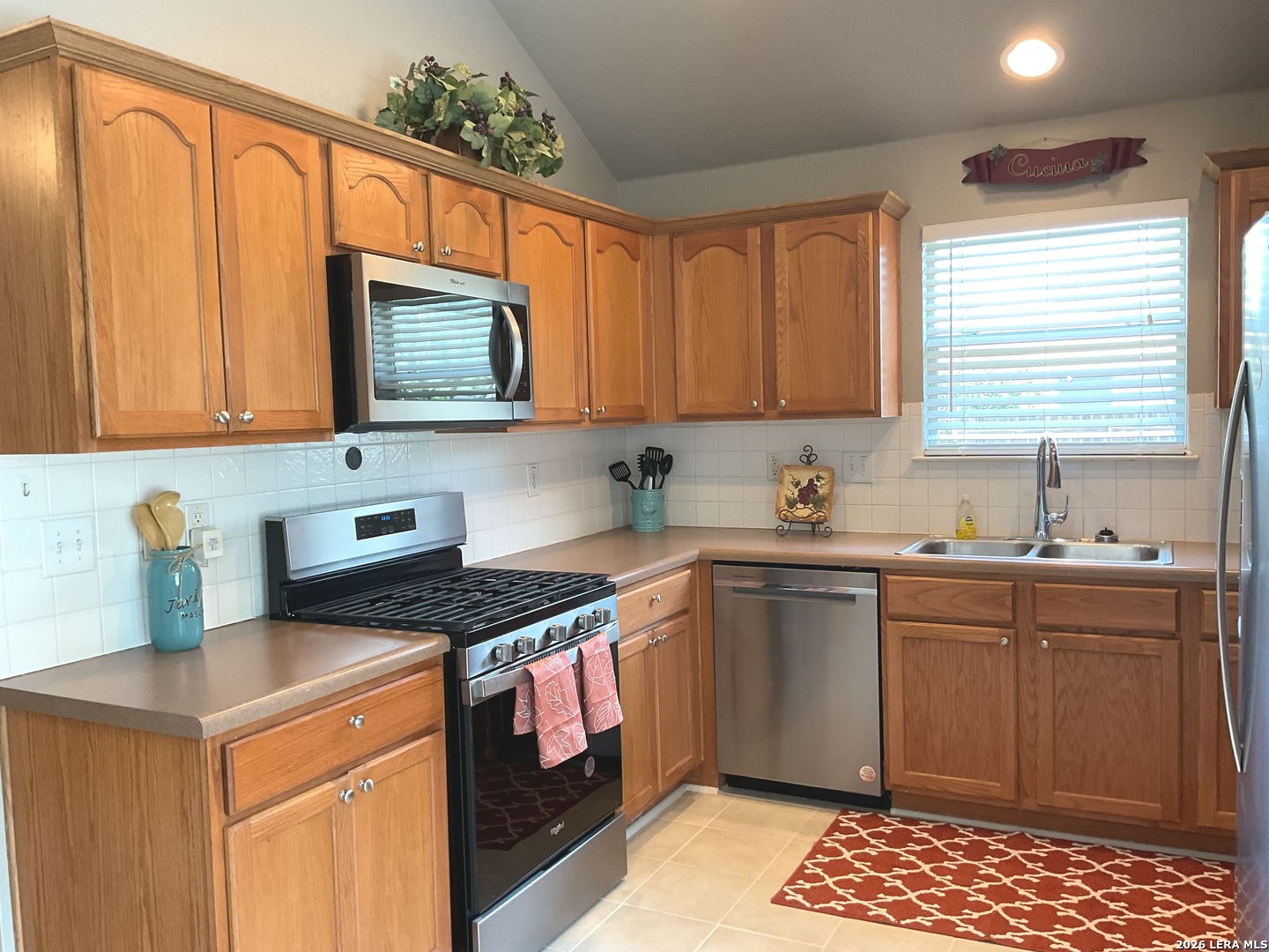 8511 Snakeweed Drive Converse TX 78109