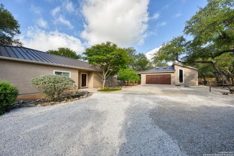 10654 Parrigin Road Helotes TX 78023