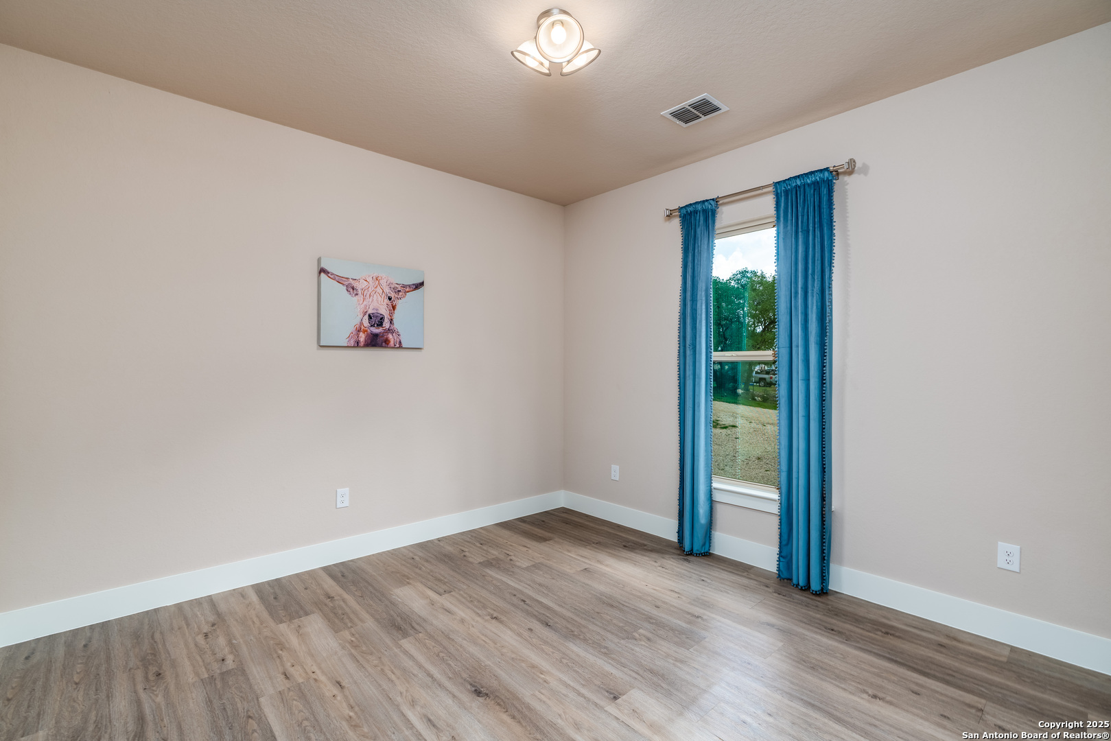 3363 English Crossing Bandera TX 78003