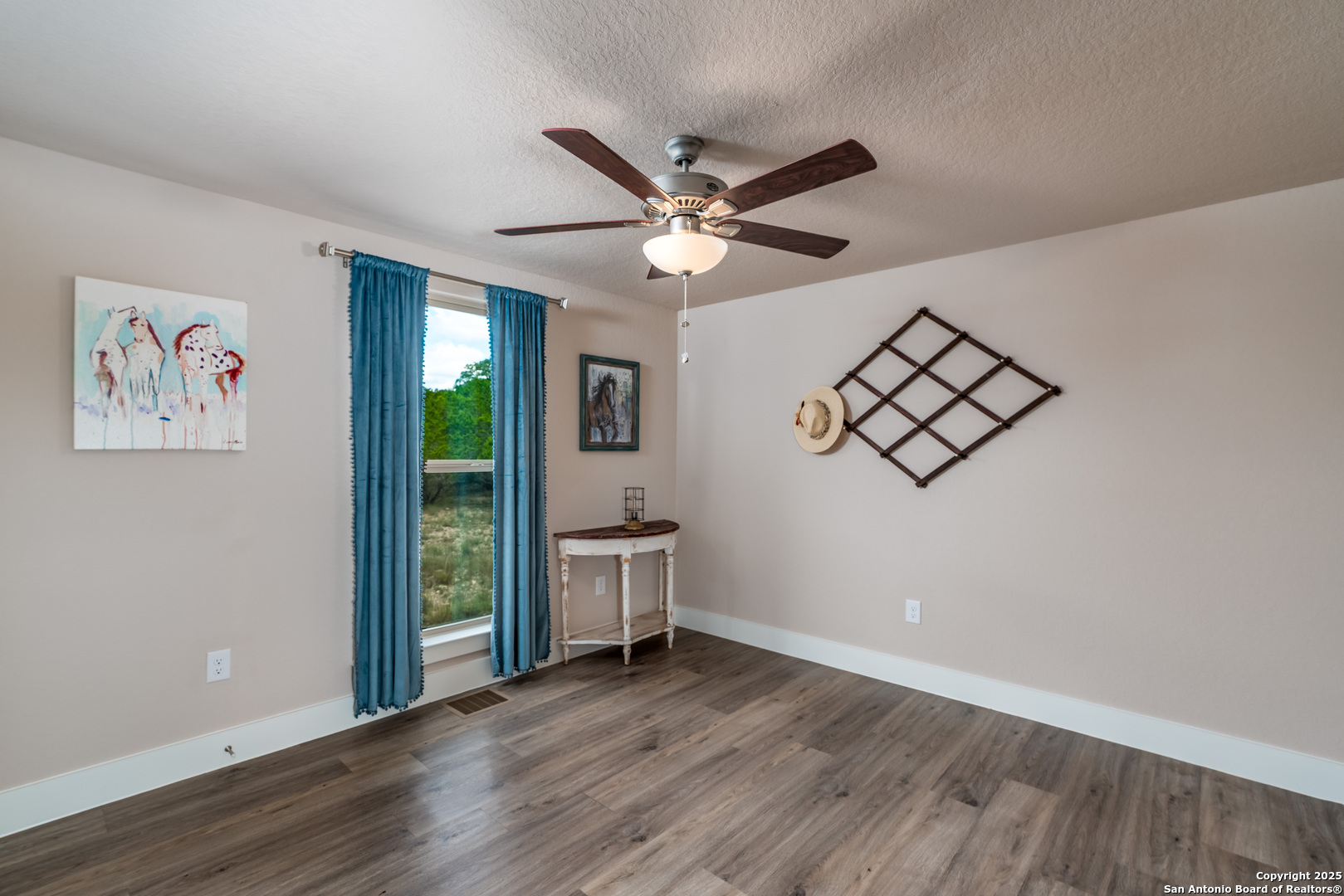 3363 English Crossing Bandera TX 78003