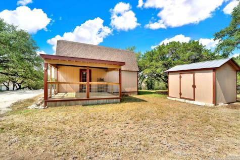 3363 English Crossing Bandera TX 78003