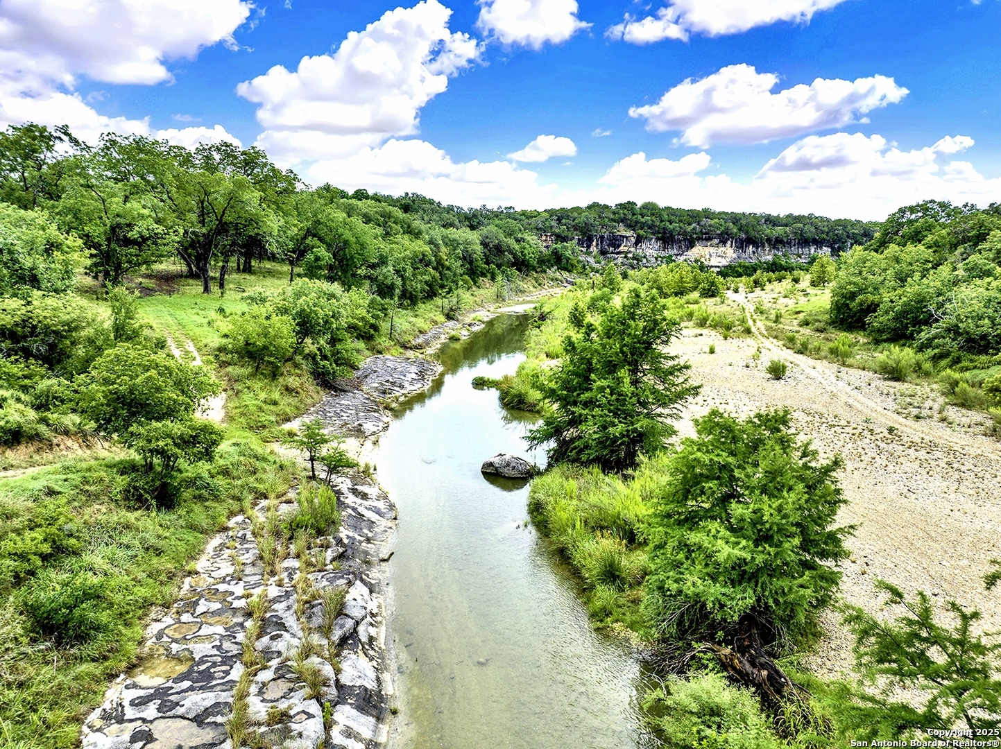 3363 English Crossing Bandera TX 78003