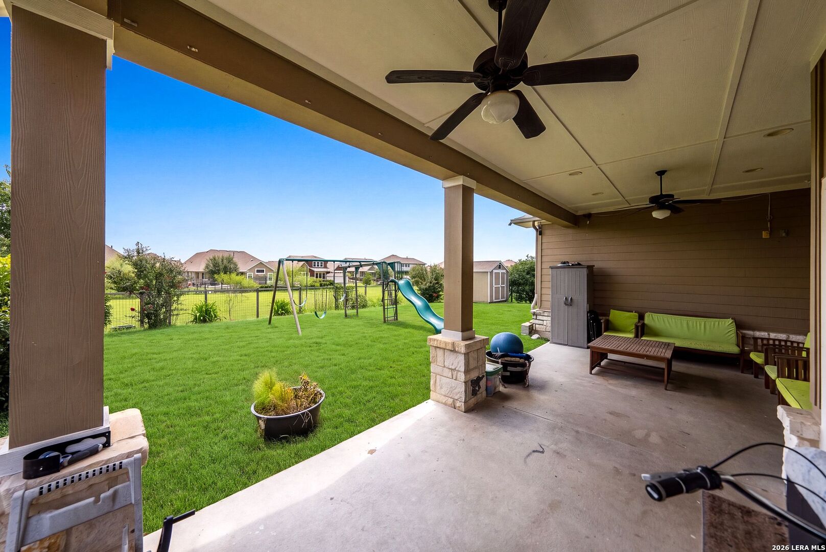 11812 Field Bend Schertz TX 78154