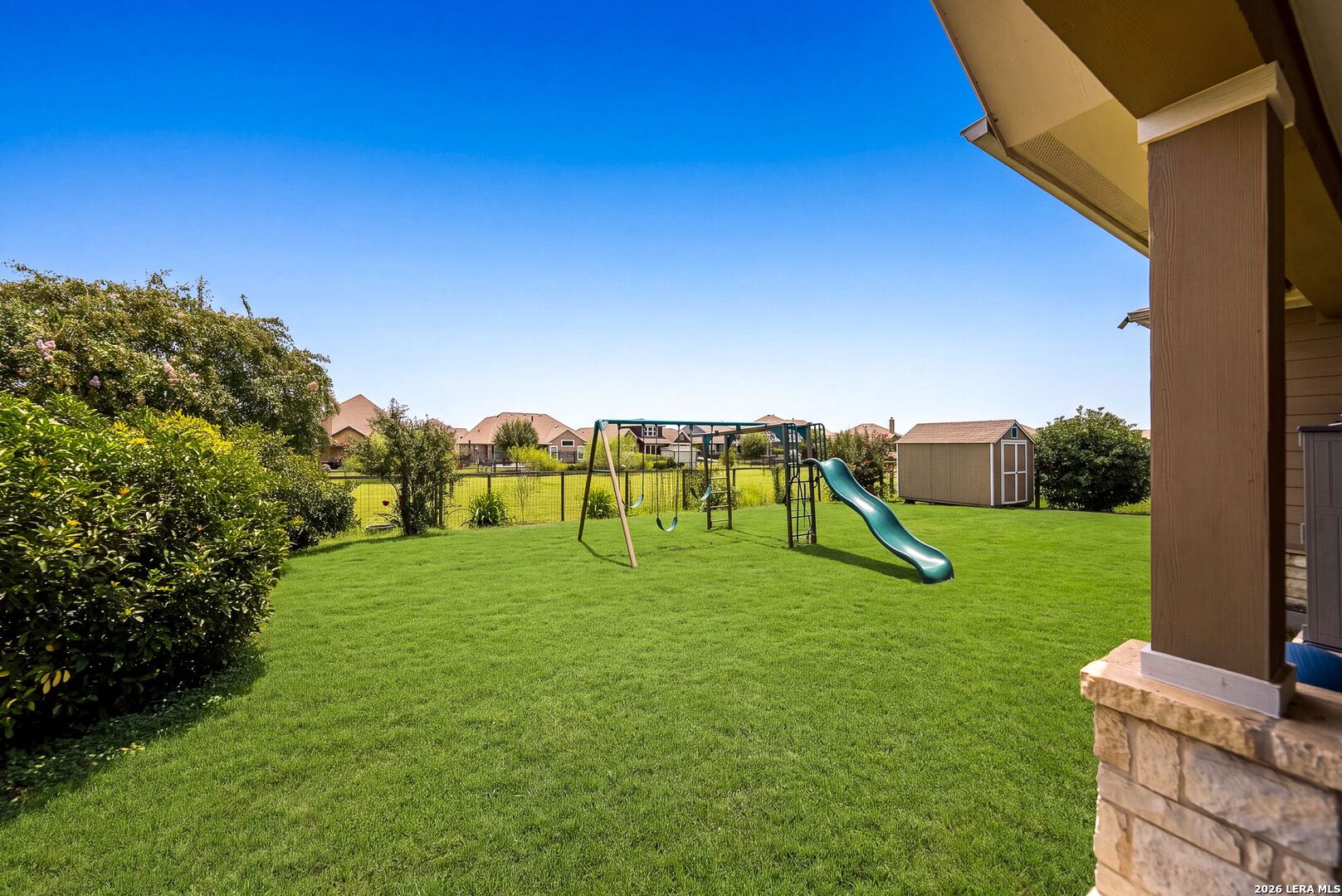 11812 Field Bend Schertz TX 78154