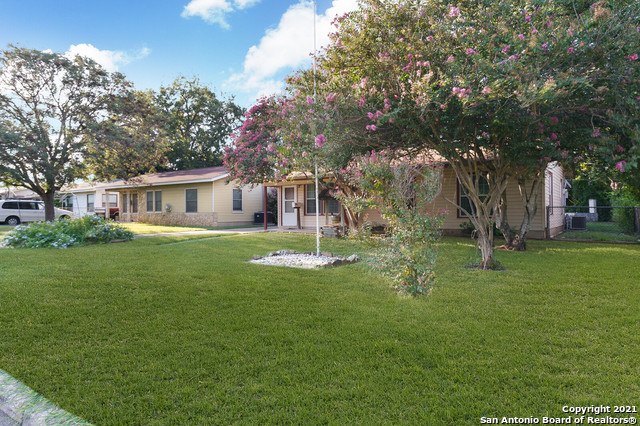 339 W Palfrey Street San Antonio TX 78223