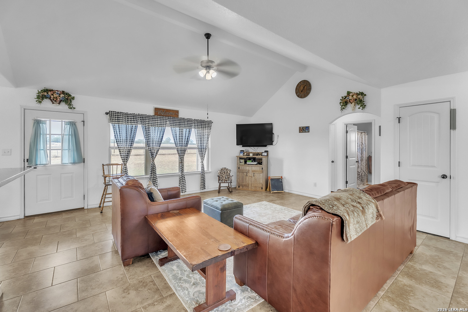 3084 Cr 328 Jourdanton TX 78026