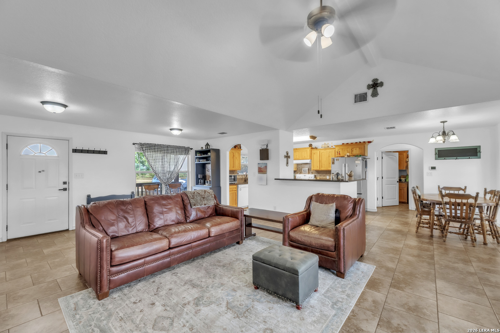 3084 Cr 328 Jourdanton TX 78026