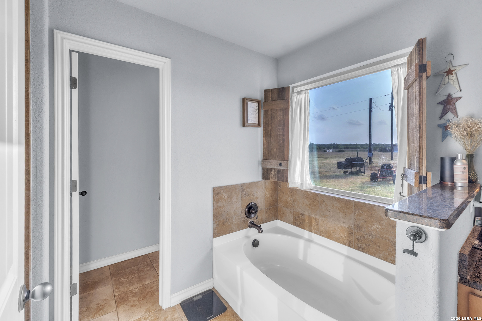 3084 Cr 328 Jourdanton TX 78026