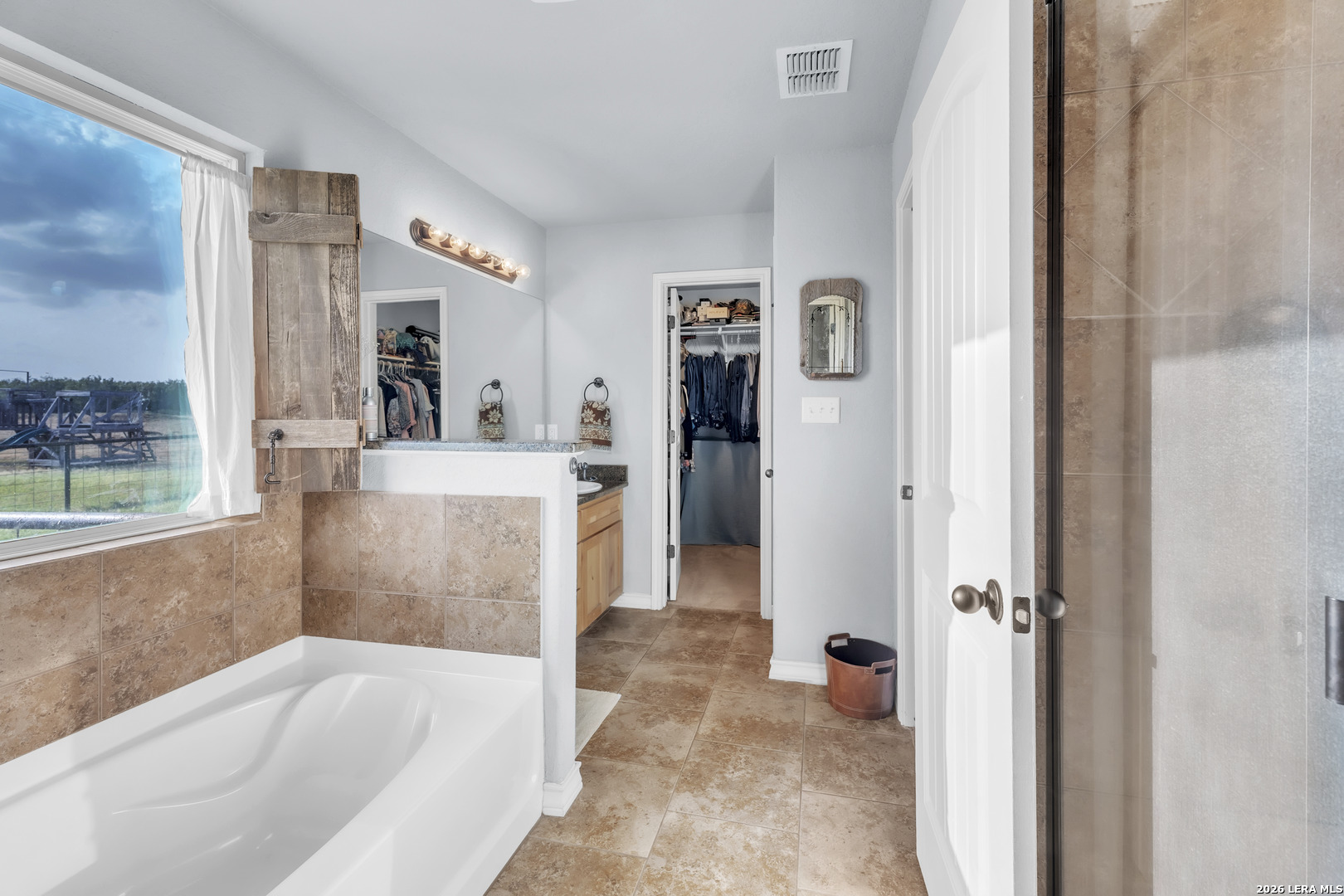 3084 Cr 328 Jourdanton TX 78026