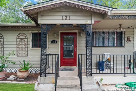 131 N San Joaquin Avenue San Antonio TX 78237