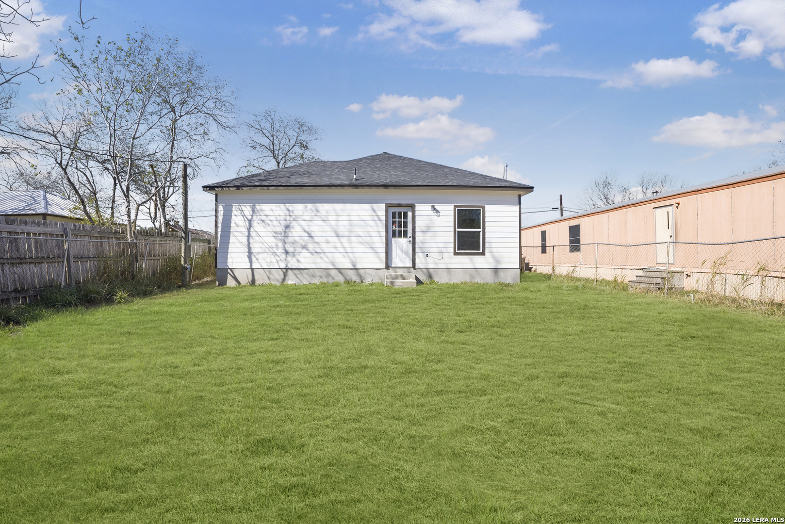 804 Peach Jourdanton TX 78026