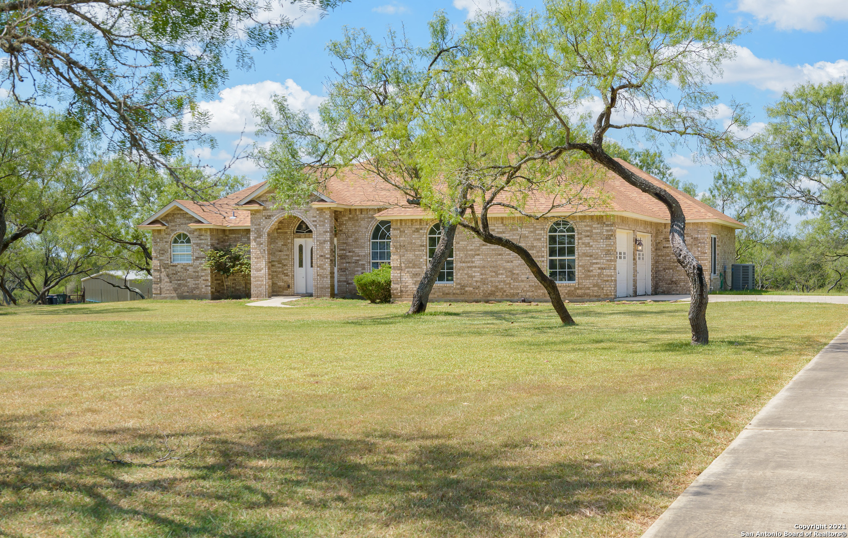 105 Old Campbell Road Seguin TX 78155