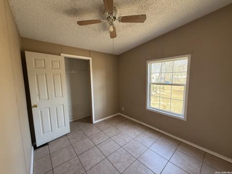 195 Ashford Poteet TX 78065