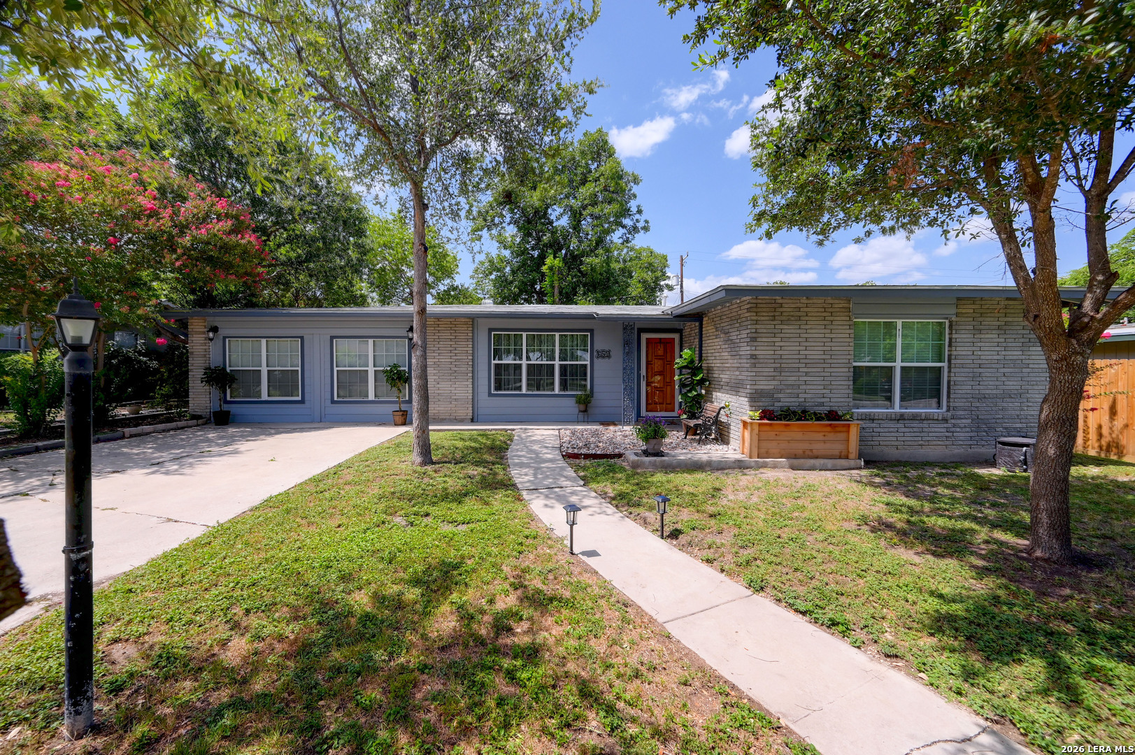 651 Shadywood San Antonio TX 78216
