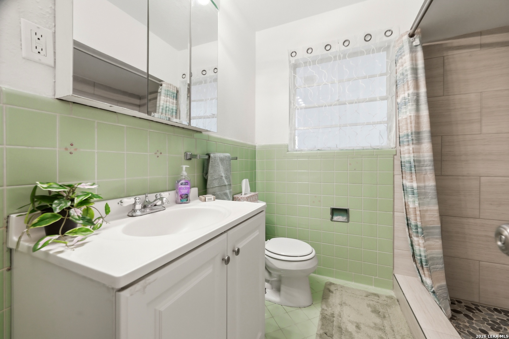 651 Shadywood San Antonio TX 78216